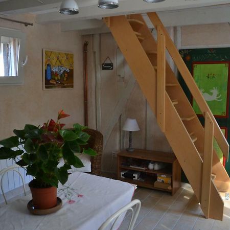 La Licorne Bed & Breakfast Lamarche-Sur-Saone Luaran gambar