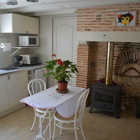 La Licorne Bed & Breakfast Lamarche-Sur-Saone Luaran gambar