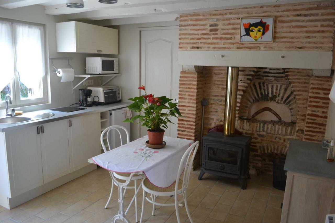 La Licorne Bed & Breakfast Lamarche-Sur-Saone Luaran gambar