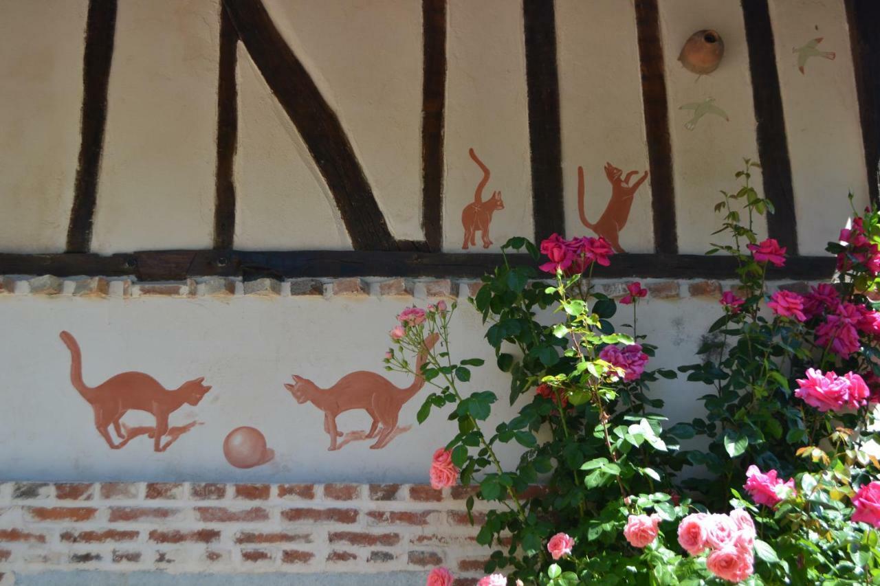 La Licorne Bed & Breakfast Lamarche-Sur-Saone Luaran gambar